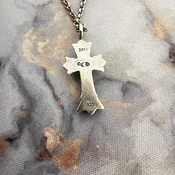 Authentic CHROME HEARTS CROSS necklace - Picture 2 of 4